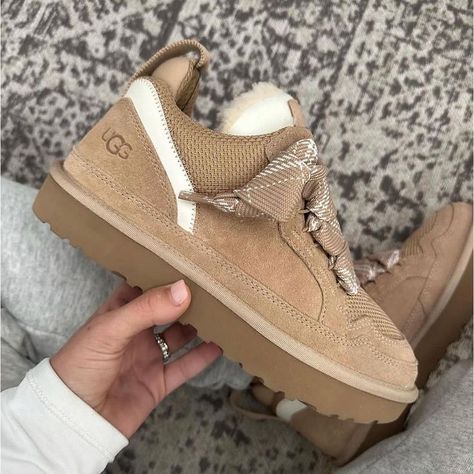 Ugh Trainers, Ugg Lowmel Sand, Ugg Trainers Outfit, Uggs Trainers, Ugg Lowmel Styled, Lowmel Sneaker Outfit, Ugh Sneakers, Ugg Trainers, Ugg Lowmel