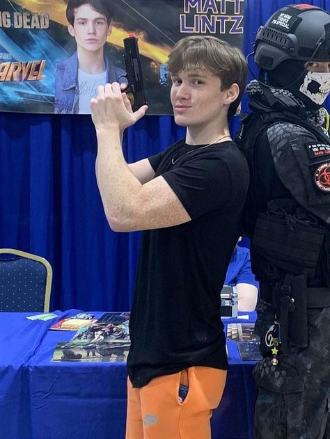 Matthew Lintz, Matt Lintz, Marvel Bts, Mcu Icons, Mcu Dr, Marvel Men, Foto Top, Man Thing Marvel, Marvel Stuff