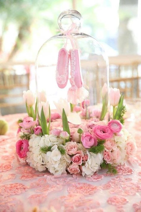 baby shower ideas #babyshower Ballerina Baby Shower Theme, Ballerina Baby Showers, Ballet Birthday, Ballerina Birthday Parties, Tafel Decor, Ballerina Party, Ballerina Birthday, Shower Centerpieces, Girl Themes