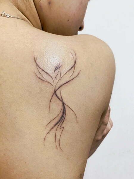 Phoenix Tattoo For Women, Phoenix Tattoos For Women, Tattoo For Women Ideas, Phoenix Feather Tattoos, Phoenix Back Tattoo, Rising Phoenix Tattoo, Alas Tattoo, Phoenix Tattoo Feminine, Small Phoenix Tattoos