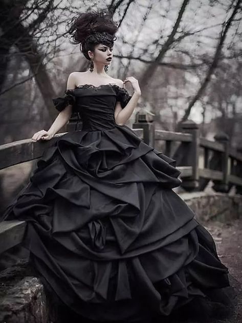 Ball Gown Wedding Dresses Off Shoulder Court Train Lace Tulle Short Sleeve Sexy Black Modern with Lace Cascading Ruffles 2021 2021 - US $260.39 Gothic Ball Gown, Wedding Dresses Off Shoulder, White Bridal Gown, Satin Bridal Gowns, Black Ball Gown, Floor Length Wedding Dress, Garden Wedding Dresses, Gothic Wedding Dress, Bridal Dresses Lace