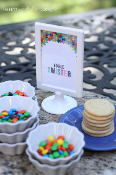 Twister Party, Twister Birthday Party Ideas, Puzzle Party Decorations, Board Game Theme Birthday Party, Board Game Birthday Party Ideas, Puzzle Party Ideas, Kids Board Game Birthday Party, Puzzle Themed Birthday Party, Rubik’s Cube Party