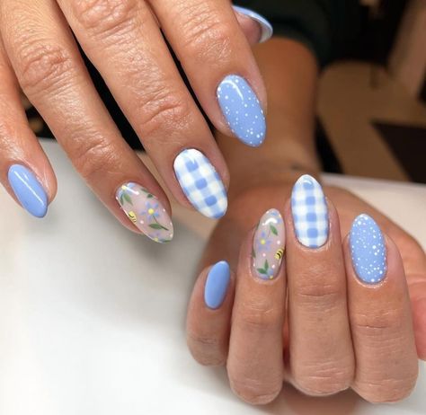 Baby Blue Checkered Nails, Blue Gingham Nails, Baby Boy Nails Designs, Blue Checkered Nails, Baby Boy Nails, Gingham Nails, Boy Nails, Checkered Nails, Design Mom