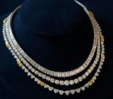 Kamyen jewellery...three strand diamond necklace Kamyen Jewellery, Diamond Earrings Wedding, Pakistani Jewellery, Fine Necklace, Indian Choker, Bridal Jewelery, Solitaire Necklace, Diamond Wedding Sets, Diamond Choker