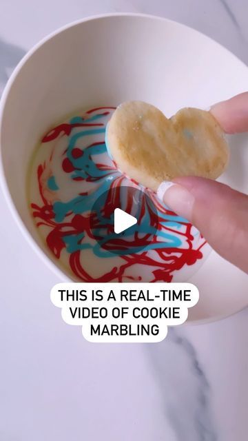 The Cookie Box Club on Instagram: "A real-time video of marbling a cookie. I always hold my breath while I wait for the last drip of icing to fall. Will it look ok or a mess? There’s only one way to find out… slowly turn it to reveal the design. Marbled cookies are so forgiving and unique, too. Whenever I marble cookies I always use 8-10 second consistency for all the colors I’m using. #cookiedecorating #decoratedcookies #decoratedsugarcookies #royalicing #royalicingcookies #marbledcookies #wetonwetcookies" Marbled Sugar Cookies Royal Icing, Marbled Cookies Royal Icing, Marble Frosting Cookies, Art Cookies Decorated, Marbled Cookies, Marble Cookies, Icing Techniques, Sugar Cookie Royal Icing, Time Video