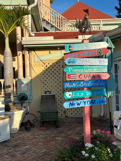 Key Largo Aesthetic, Florida Keys Aesthetic, Key West Aesthetic, Key West Summer, West Aesthetic, Florida Vacation Spots, Southern Things, Travel Key West, Key Largo Florida