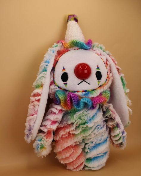 Clown Plushies, Clown Stuff, Seminole Patchwork, Micro Pigs, Clown Party, Stuffed Bear, Cute Clown, Sewing Stuffed Animals, Clowning Around