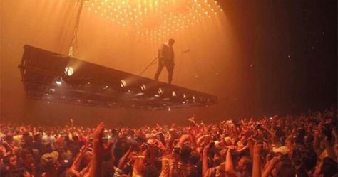 Kanye West Live, Kanye West Saint Pablo, Saint Pablo Tour, Saint Pablo, Edm Music, Roger Waters, Post Punk, Stage Design, Live Concert