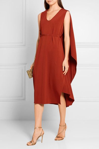 Red Outfits, Crepe Midi Dress, Charlotte Chesnais, Edie Parker, Formal Outfits, Narciso Rodriguez, Most Wanted, Top Designer Brands, Red Outfit