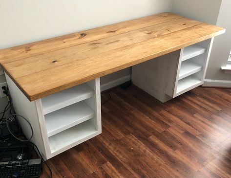 Old Door Desk, Diy L Shaped Desk, Diy Storage Desk, Cricut Room, Diy Built In Desk, Desk Cabinets, Homemade Desk, Diy File Cabinet, Diy Desk Plans