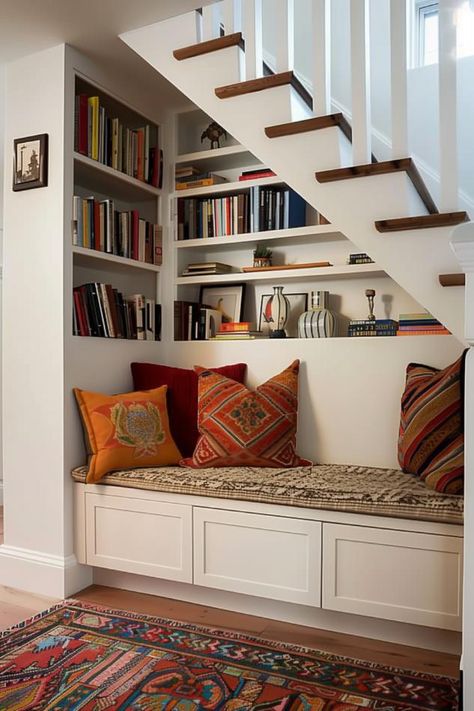 Modern Reading Nook, Victorian Bay Window, Under Stairs Nook, Window Seat Ideas, Stair Nook, Reading Nook Ideas, Ceiling Shelves, Nook Ideas, Scandinavian Minimalist