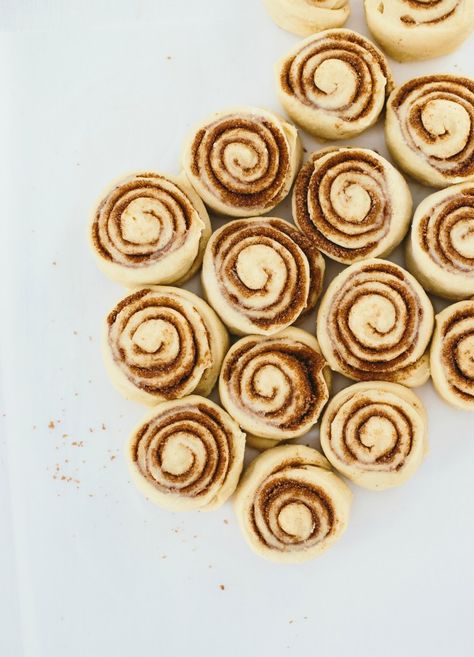 cinnamon rolls the vanilla bean baking book sarah kieffer Easy Sweet Dough Recipe, Sarah Kieffer, Vanilla Bean Blog, Caramel Rolls, Cinnamon Roll Bake, Best Cinnamon Rolls, Baking Book, Sweet Dough, Cinnamon Rolls Homemade