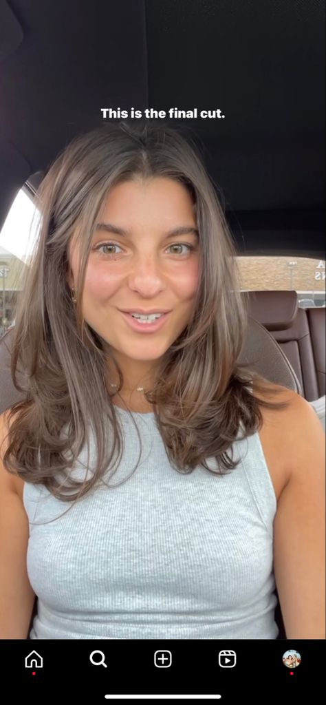 Round Layers Side Part, Slightly Past Shoulder Length Hair, Medium Hair Front Layers, Small Face Framing Layers, Medium Length Textured Hair, Haircut With Framing Pieces, Med Long Haircuts Layered Hairstyles, Mid Length Hair Without Layers, Armpit Length Hair With Long Layers