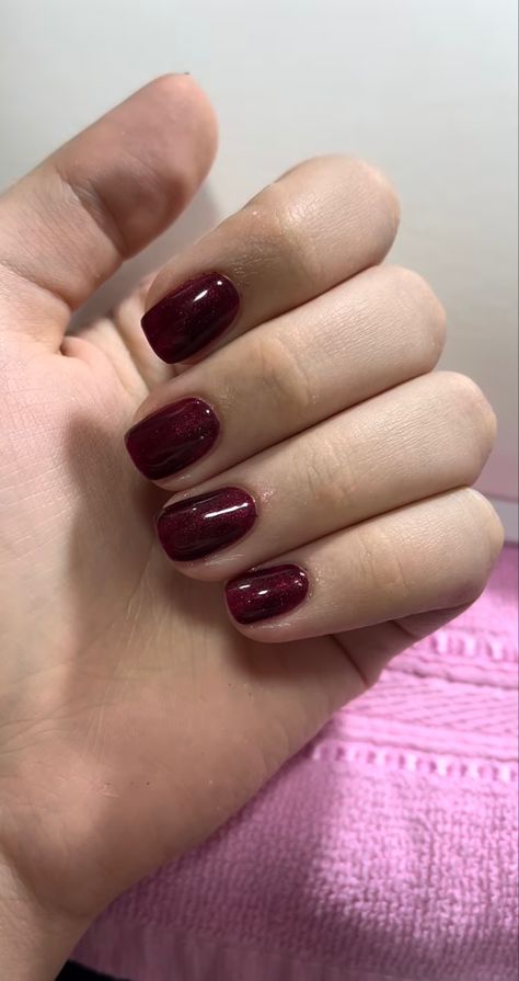 Vine Red Nails, Vine Nails, Red Short Nails, Short Red Nails, Matte Pink Nails, Red Vines, Matte Pink, Red Nails, Short Nails