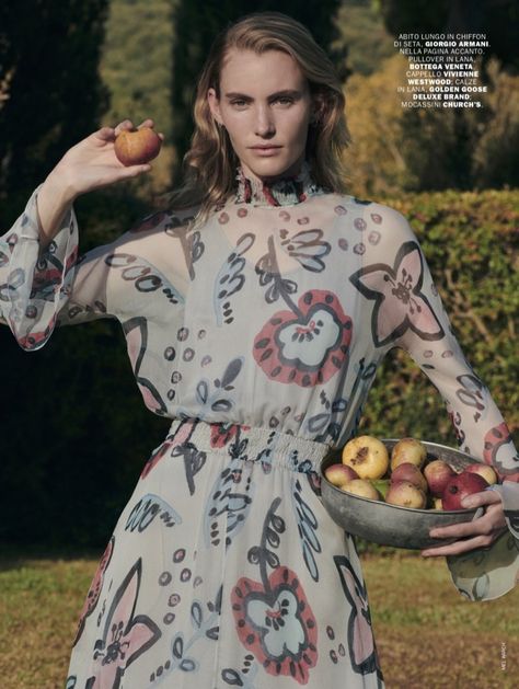 Adele Ferguson, Animal Fashion Editorial, Emily Head, Editorial Page, Rock And Roll Fashion, Behati Prinsloo, Country Women, Elegant Styles, Resort Collection