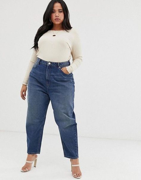 5 Pairs of Jeans That Are Perfect for Curvy Girls | Teen Vogue Mum Jeans, The Best Jeans, Mom Jeans Outfit, Curvy Plus Size, Curvy Jeans, Teen Vogue, Curvy Girl Outfits, Best Jeans, Girl Mom