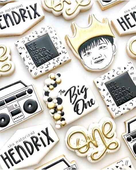 Notorious Big One Birthday Cookies, Notorious One Cookies, Biggie Smalls Cookies, Biggie First Birthday Party, 1st Birthday Biggie Smalls, Biggie Smalls First Birthday Party Food, Biggie Smalls 1st Birthday Party, Hip Hop Birthday Party, Hip Hop Birthday