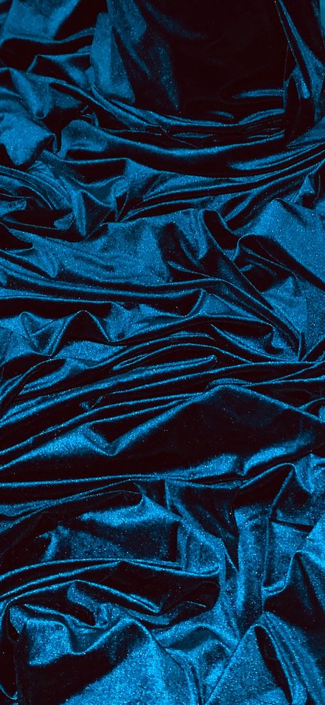 Our velvet velour is known for its incredible look and distinctive soft feel. This fabric comes in an extensive colour range for any occasion. The fabric drapes beautifully and has a slight stretch. Perfect for all types of dressmaking, crafting, decorating and various other projects. *Colours may vary due to different screens. *Width 58 inches *Synthetic *Machine Washable *If you order more than 1 meter, fabric will come as one continuous length. *Fast Delivery Before you go please check out ou Colors Name In English, Contrast Art, Blue Color Combinations, Bed Scarf, Teal Velvet, Diamond Girl, Technology Fashion, Velour Fabric, Mint Velvet