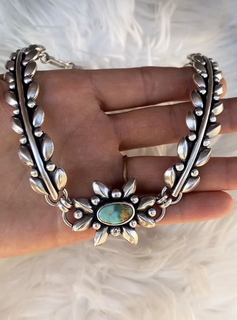 Southwestern Jewelry Native Americans, Western Wedding Jewelry, Jewelry Soldering, Turquoise Jewelry Outfit, Turquoise Jewelry Rings, Western Fashion Jewelry, Vintage Turquoise Jewelry, Turquoise Necklaces, Antler Jewelry