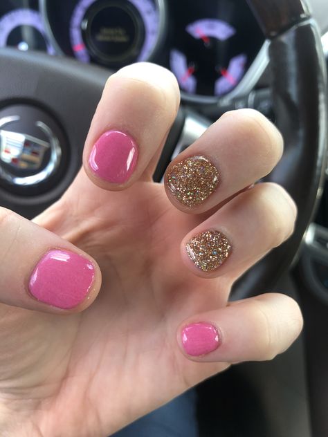 Serendipity Dip Powder Nails, Dipped Nails Ideas Powder Short Natural, Dip Natural Nails Ideas Short, Short Powder Dip Nails, Valentines Dip Powder Nails, Short Shellac Nails, Glitter Dip Powder Nails, Short Dip Powder Nails, Pink Dip Powder Nails