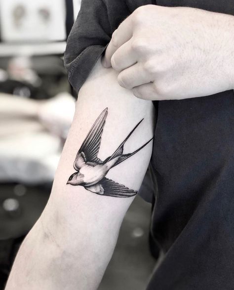 Wishing we could fly away into the weekend 🕊 Tattoo by @callyjoart Mockingbird Tattoo, Bird Tattoos For Women, Freedom Tattoos, Vogel Tattoo, Sparrow Tattoo, Swallow Tattoo, Bird Tattoo, Tattoo Project, Tattoo Life