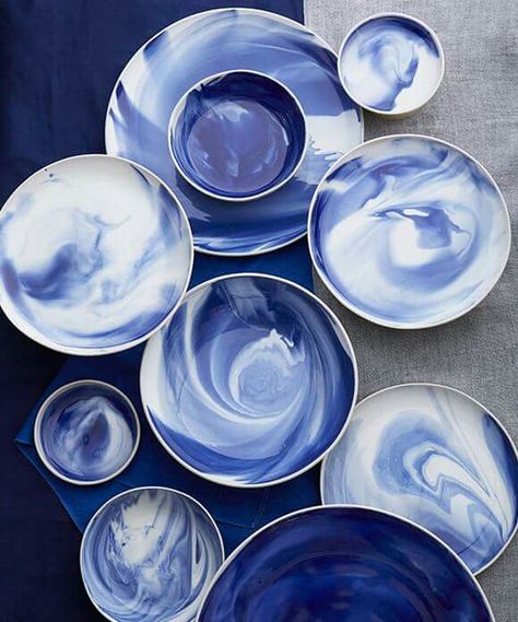 Water Swirl, Simon Pearce, Pottery Painting Designs, Ideas For Easter, Pottery Glazes, Blue Pottery, Pottery Plates, Blue Marble, Glazes For Pottery