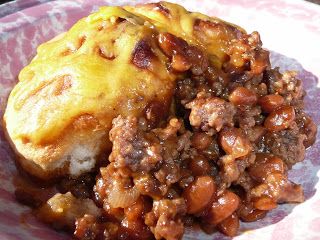 Hungry jack casserole with biscuts Cabin Food, Leftover Casserole, Hungry Jacks, Camp Food, Dutch Oven Cooking, How To Cook Beef, Dutch Oven Recipes, Campfire Food, Campfire Cooking