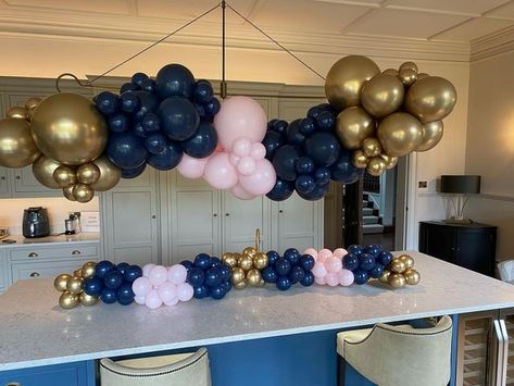 Table Balloon Garland, Balloon Table Runner, Bridal Shower Balloons, Shower Balloons, Gatsby Theme, Balloon Wall, Bridal Shower Decorations, Balloon Garland, Gatsby