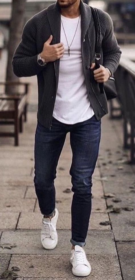 Hola soy nueva aquí y quise aser esta historia de cinco hargreeves 😁… #fanfic # Fanfic # amreading # books # wattpad Mens Cardigan Outfit, Mens Fall Outfits, Party Outfit Men, Herren Style, Stylish Men Casual, Fall Outfits Men, Winter Outfits Men, Outfit Jeans, Mens Fashion Fall