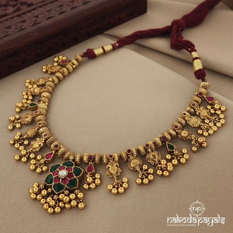 925 Pure Silver Kundan Haram From 'Nakoda Payals' • South India Jewels Kundan Haram, Nakoda Payals, Bridal Gold Jewellery Designs, Kundan Necklaces, Bridal Gold Jewellery, Kundan Jewellery, South India, Gold Jewellery Design, Jewellery Designs