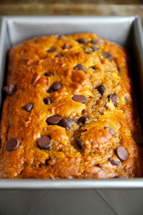 fast weight loss #perfectketo #whatisketodiet #ketogenicdietrules Pumpkin Banana Walnut Bread, Banana Bread Recipe With Yogurt, Recipe With Yogurt, Keto Diet Drinks, Keto Approved Foods, Healthy Pumpkin Bread, Pumpkin Banana Bread, Pan Pita, Keto Diet Snacks