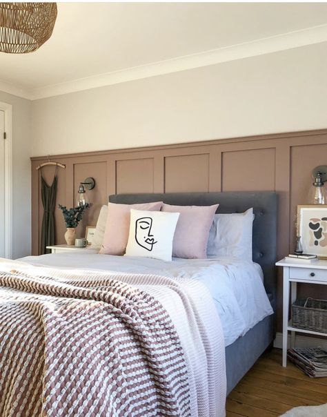 Country Style Bedroom, White Wall Bedroom, Country Style Interiors, Pastel Bedroom, Red Sandstone, Wall Panels Bedroom, Boho Style Bedroom, Bedroom Images, Bedroom Renovation