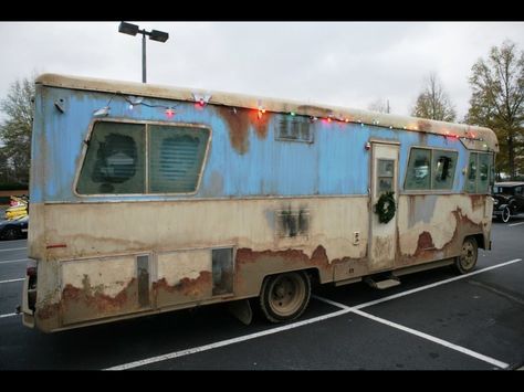 Cousin Eddy's R.V. Cousin Eddie Rv, Cousin Eddies Rv, Famous Movie Cars, Rv Dog, School Bus Camper, Christmas Vacation Movie, National Lampoons Vacation, Cousin Eddie, Vacation Humor