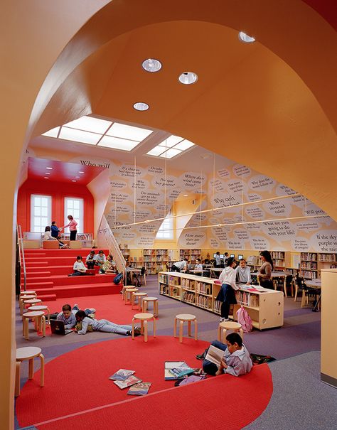 Library Pics, School Library Design, Library Inspiration, Library Architecture, Childrens Library, School Interior, Elementary Library, 21st Century Learning, Kids Library