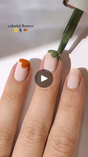 Facebook Natural Nails Fall, Nail Inspo Natural Nails, Easy Nail Art Tutorial, Nails Floral, Nails Fall Nails, Nails Autumn, 2024 Nails, Rose Rise, Nails Easy