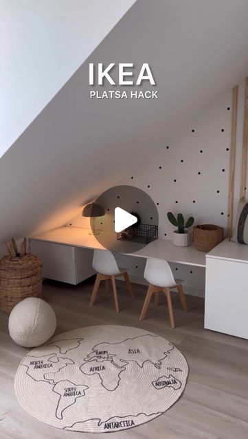 Michèle | Interieur on Instagram: "IKEA PLATSA HACK
So macht man aus einem normalen Kleiderschrank einen multifunktionalen Ort, der perfekt die Dachschräge ausnutzt. Wie gefällt es euch? 

#ikea #ikeaplatsa #platsa #dachschräge #diy #hack #scchreibtisch #kinderzimmer #jungenzimmer" Ikea Platsa Hack, Ikea Hacks Ideas, Ikea Hack Ideas, Ikea Bedroom, Diy Hack, Ikea Hackers, Yes Or No, Ikea Diy, Home Storage