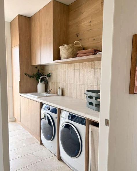 22 Minimalist Laundry Room Ideas » Lady Decluttered Japandi Laundry, Minimalist Laundry Room, Minimalist Laundry, Laundry Space, Laundry Cabinets, Laundry Room Closet, Laundry Design, Modern Laundry Rooms, Laundry Room Ideas