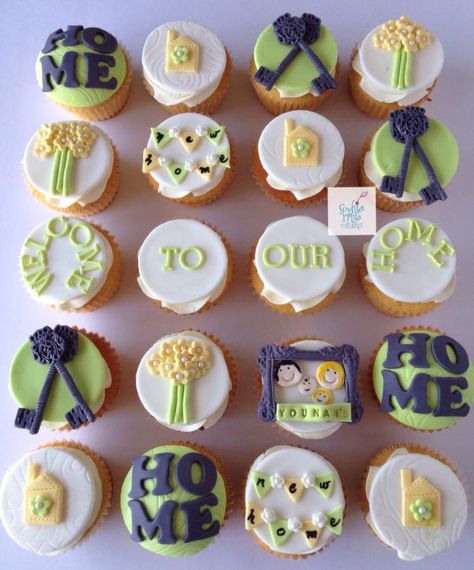 Housewarming Cupcake Ideas, Housewarming Cupcakes, Housewarming Party Themes, Fashionista Cake, Housewarming Cake, Housewarming Party Decorations, Different Kinds Of Cakes, Time Apart, Decorated Cupcakes