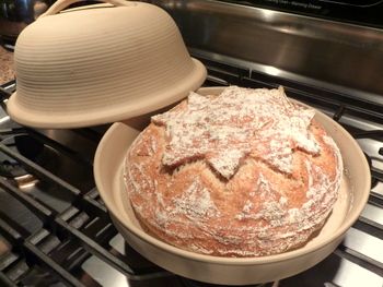 Ceramic bread baker Spelt Sourdough Bread, Clay Therapy, Clay Pot Cooking, Medieval Food, Roman Food, Knead Bread Recipe, Baking Bread Recipes, Flavored Butter, La Cloche