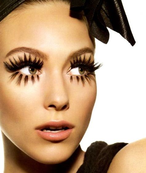 Long Twiggy lashes #outrageouslashes Glamorous Chic Life, Big Eyelashes, Long Eyelashes, Fake Lashes, Lash Artist, Fake Eyelashes, Love Makeup, False Lashes, Creative Makeup