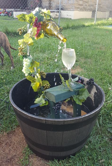 Bottle Fountain Diy, Wine Bottle Fountain, Bottle Fountain, Wine Bottle Flowers, Fountain Diy, Barrel Fountain, Diy Wine Bottle, Taman Air, Diy Water Fountain