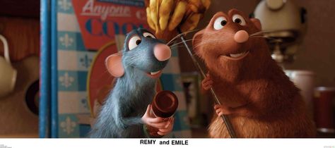 Remy and brother Emile, with their "lightning-y" mushroom ;) Emile Ratatouille, Remy And Emile, Ratatouille Movie, Ratatouille 2007, Brad Bird, Family Wishes, Rat Race, Pixar Movies, Family Movies