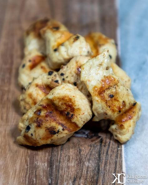 Grilled Chicken Nuggets Recipe, Kitchen Calling, Grilled Nuggets, Chick Fil A Chicken Nuggets, Ample Hills Creamery, Ww Meals, I'm Fat, Yummy Chicken, Airfryer Recipes