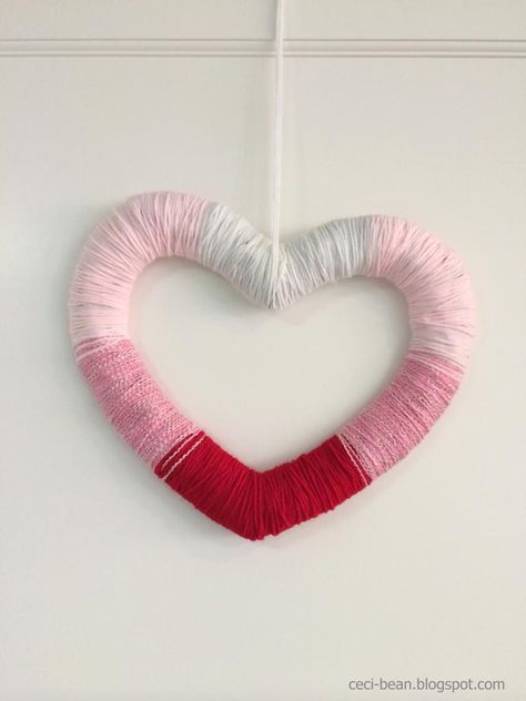 Yarn Ombre Heart Wreath Yarn Heart Wreath, Yarn Heart, Heart Craft, Diy Ombre, Ombre Yarn, Diy Yarn Crafts, Yarn Wreath, Diy Valentines Crafts, Valentine Day Wreaths