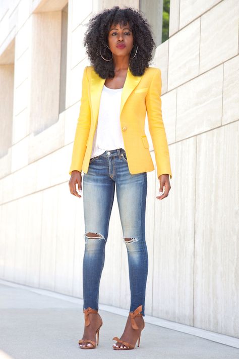 Satin Lapel Blazer   Tank   Distressed Jeans Yellow Blazer Outfit, Yellow Blazer, Mode Boho, Skirt Denim, Lapel Blazer, Yellow Outfit, Skirt Maxi, Modest Clothing, Brunch Outfit