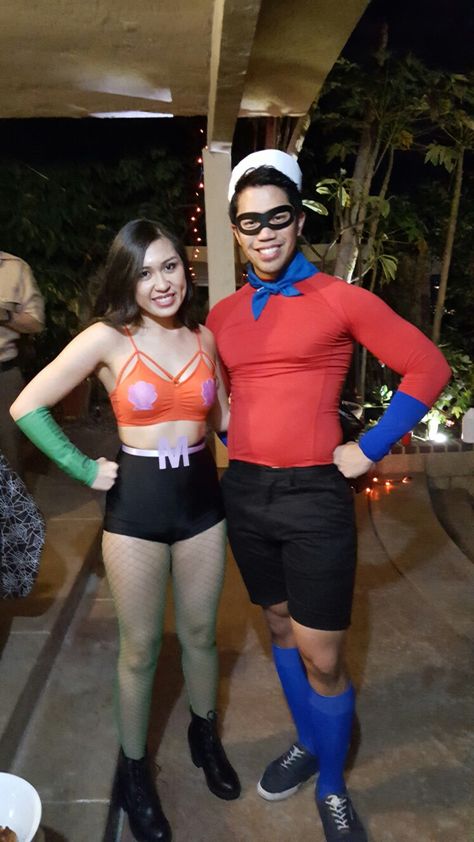 Mermaidman and Barnacle Boy!!! #EVIIILLLLL Mermaid Man And Barnacle Boy Costume, Barnacle Boy Costume, Barnacle Boy, Clown Halloween Costumes, Mermaid Man, Hallowen Ideas, Couples Halloween Outfits, Cute Couple Halloween Costumes, Scary Halloween Costumes