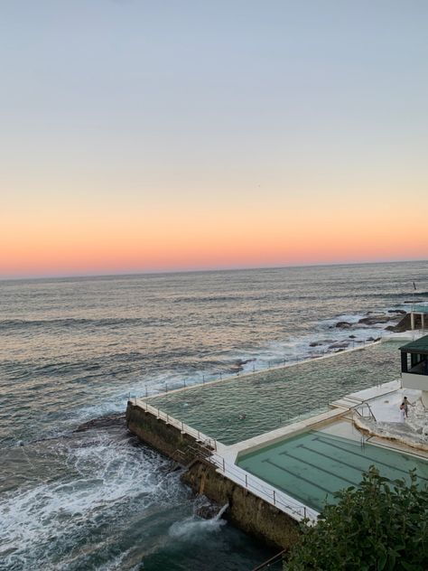 #bondibeach #sydney #aesthetic #beautiful #pink #orange #ocean #nsw #sunset Sydney Aesthetic, Sydney Sunset, Orange Ocean, 2025 Vision, Bondi Beach, Vision Boards, 2024 Vision, Beach Aesthetic, Beach Sunset