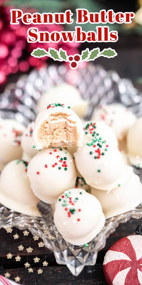 Peanut Butter Snowballs, Snowball Cookie, Christmas Snowball, Snowballs Recipe, Snowball Cookie Recipe, Cookie Balls, Xmas Desserts, Puppy Chow Recipes, Candy Balls