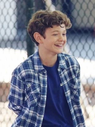 Jack Will | Wonder Wiki | Fandom Levi Miller, Child Smile, Boys Haircuts, Boy Hairstyles, Having A Crush, Celebrity Crush, Hogwarts, Hair Cuts, Wonder