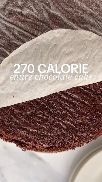 Fitness&Diets on Instagram: "Low calorie chocolate cake 😋 This recipe makes 4 servings (or just one tbh 😉) Macros per slice: 68 calories 10g carbs 3.75g protein 2.5g fat Ingredients: * 1 egg * 50 g stevia or granulated sweetener * 50 g full-fat yogurt * 25 g plain/all-purpose flour * 15 g unsweetened cocoa powder * 1 tsp baking powder Frosting: * 50 g full-fat yogurt * 1 tbsp unsweetened cocoa powder * 2 tbsp 0 calorie icing sugar Instructions: 1. Pre-heat oven to 180°C (356°F). 2. Make the frosting by mixing the yogurt, cocoa powder and 0 calorie icing sugar together until smooth. Set aside in the fridge. 3. Using an electric hand whisk, beat together the egg and stevia on high until light and fluffy, about 3-5 minutes. 4. Mix in the yogurt and then fold in the flour, cocoa powder and b Low Cal Chocolate, Low Calorie Baking, Low Calorie Cake, Low Calorie Chocolate, Low Calorie Desserts, Low Cal Recipes, Crochet Butterfly, Low Calorie Snacks, Healthy Cake